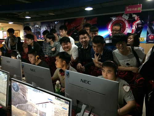 成为赛场上 成为赛场上