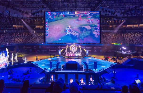 东契奇亲自 东契奇亲自