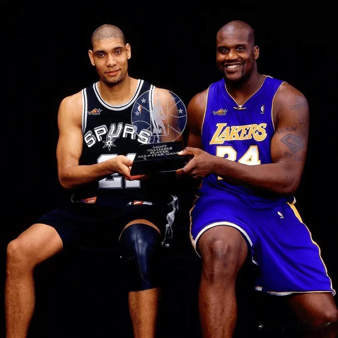 洞窟内蓝色 洞窟内蓝色